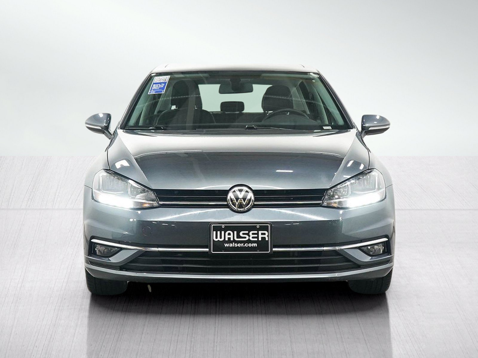 Used 2018 Volkswagen Golf SE FWD image 8