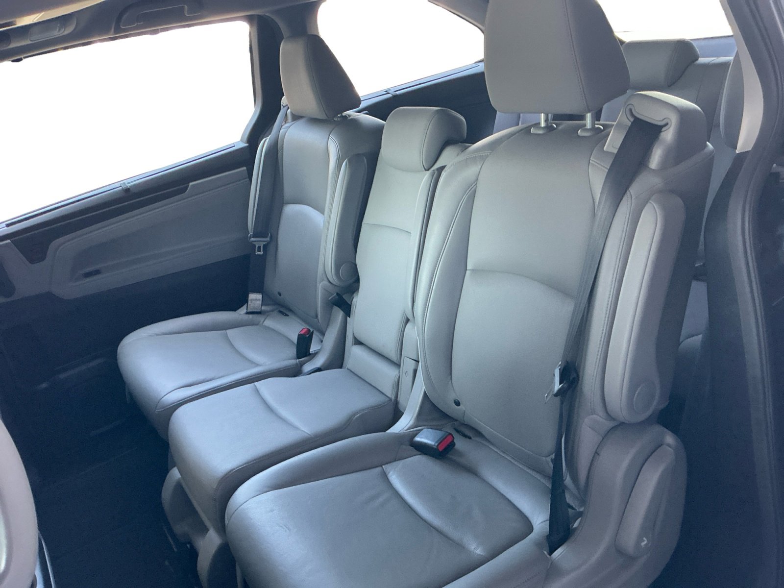 Used 2018 Honda Odyssey Elite image 13