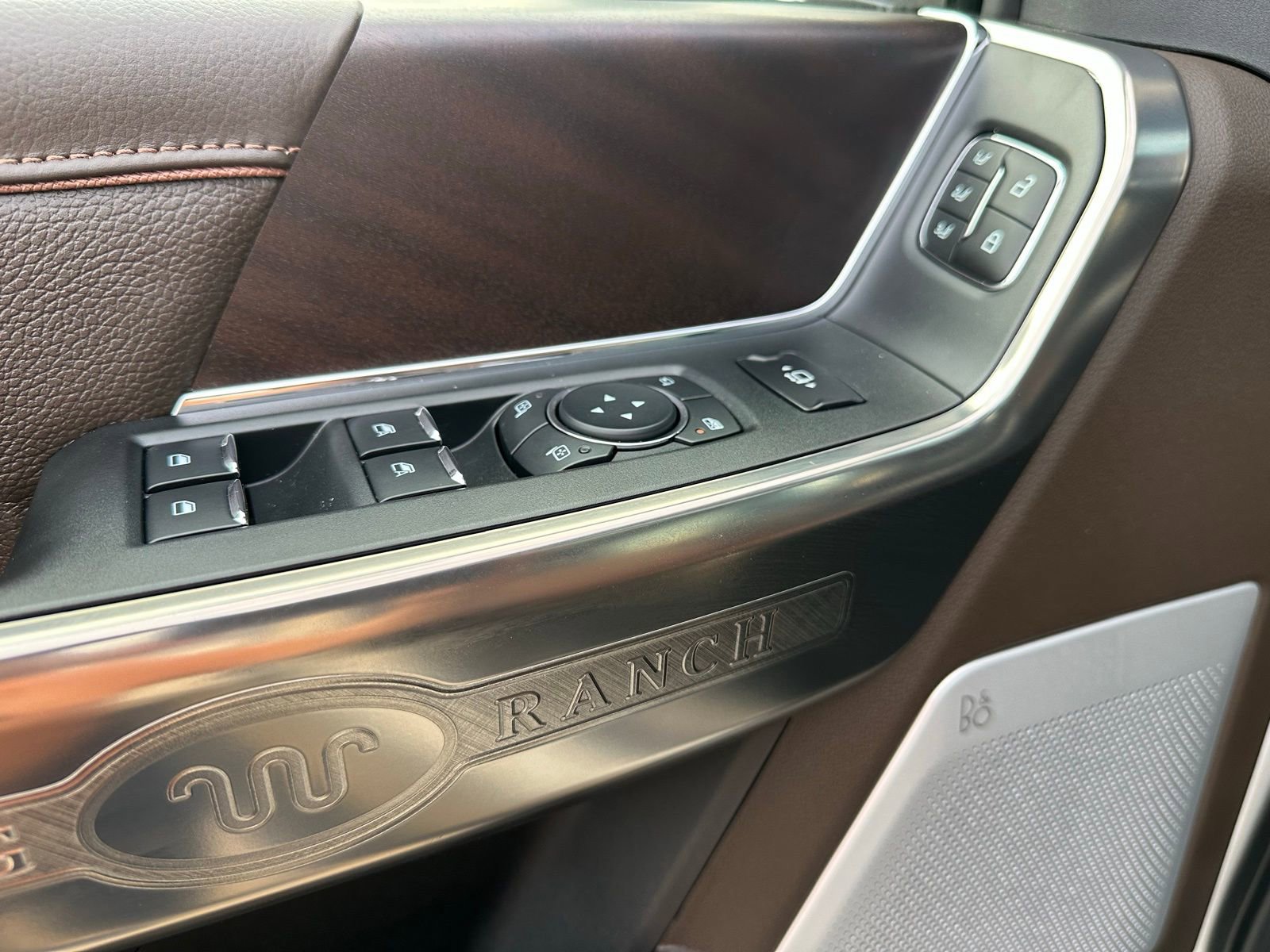 New 2026 Ford F250 King Ranch w/ FX4 Off-Road Package image 12