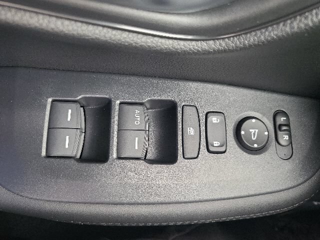 New 2026 Honda HR-V LX image 19