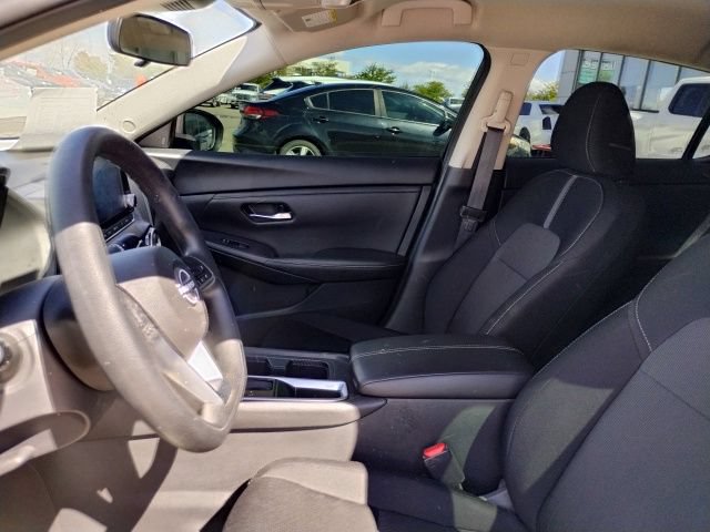 Used 2024 Nissan Sentra SV FWD image 12