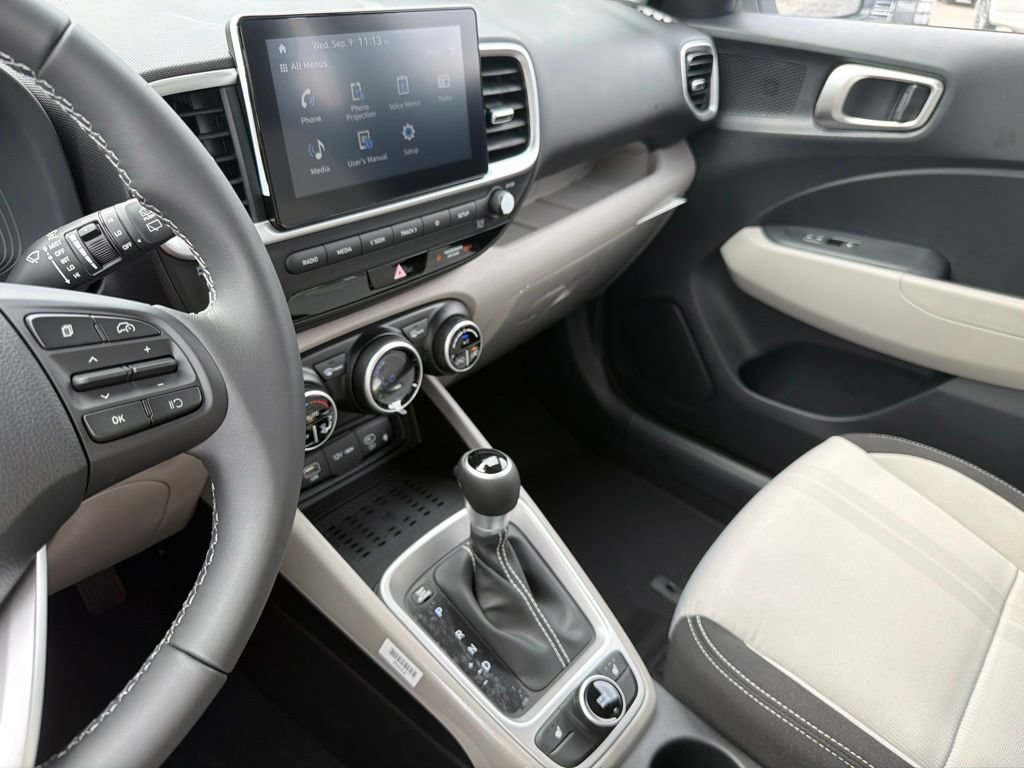 New 2026 Hyundai Venue SEL FWD image 27