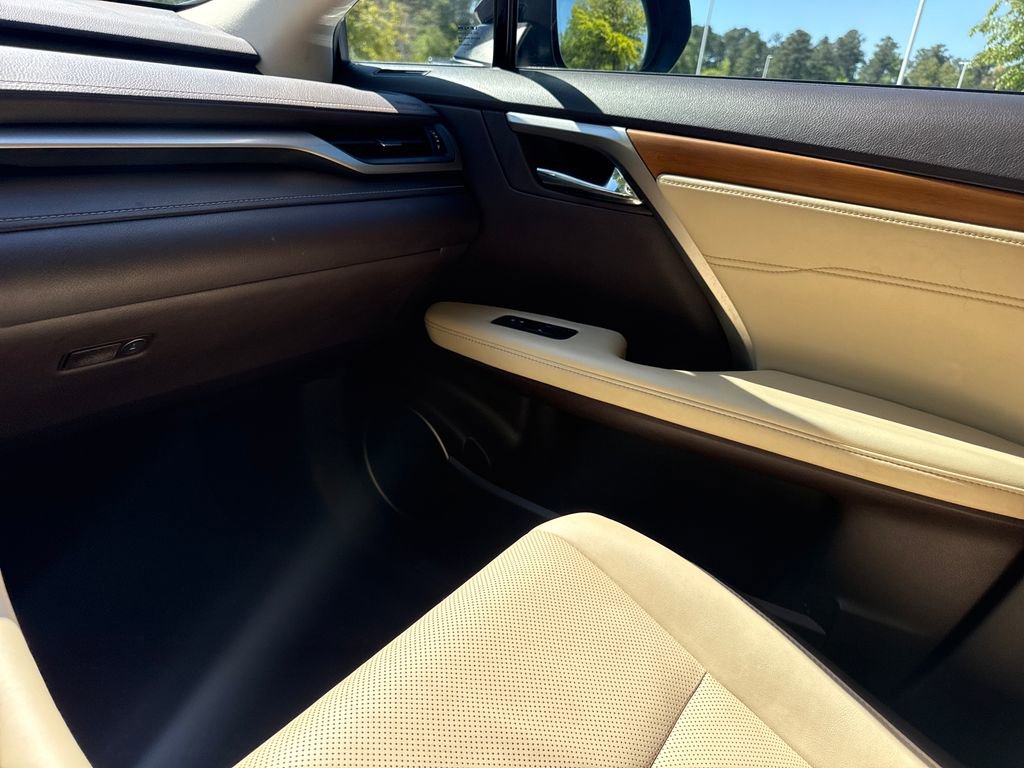 Used 2019 Lexus RX 450h AWD w/ Navigation Package image 17