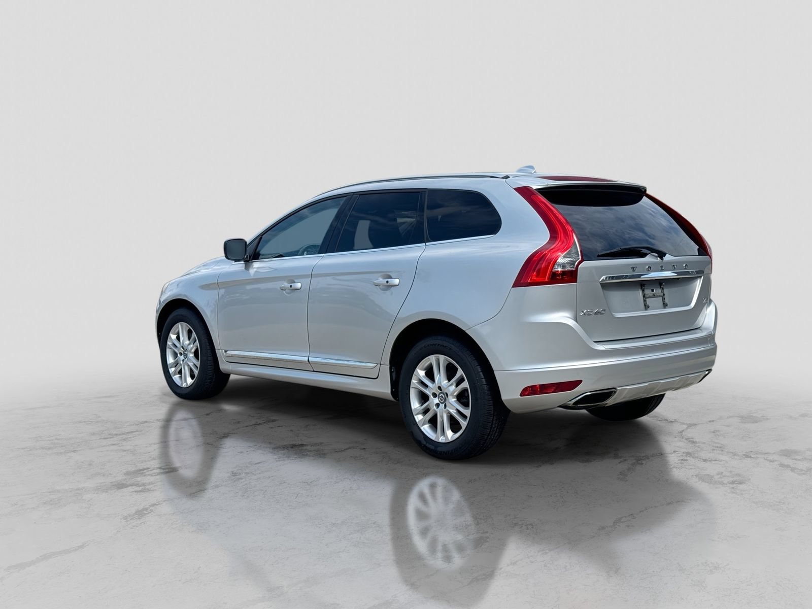 Used 2015 Volvo XC60 T5 Premier FWD image 4