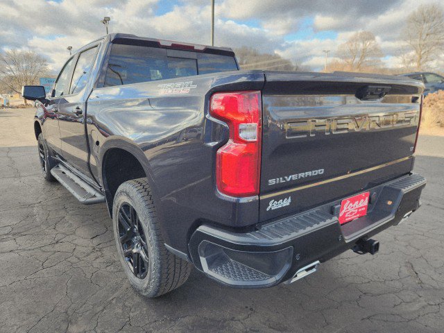 Used 2023 Chevrolet Silverado 1500 LT Trail Boss w/ LT Trail Boss Premium Package image 3