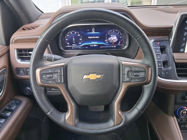 Used 2023 Chevrolet Tahoe High Country image 16