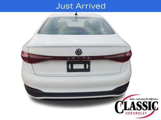 Used 2025 Volkswagen Jetta Sport FWD image 6