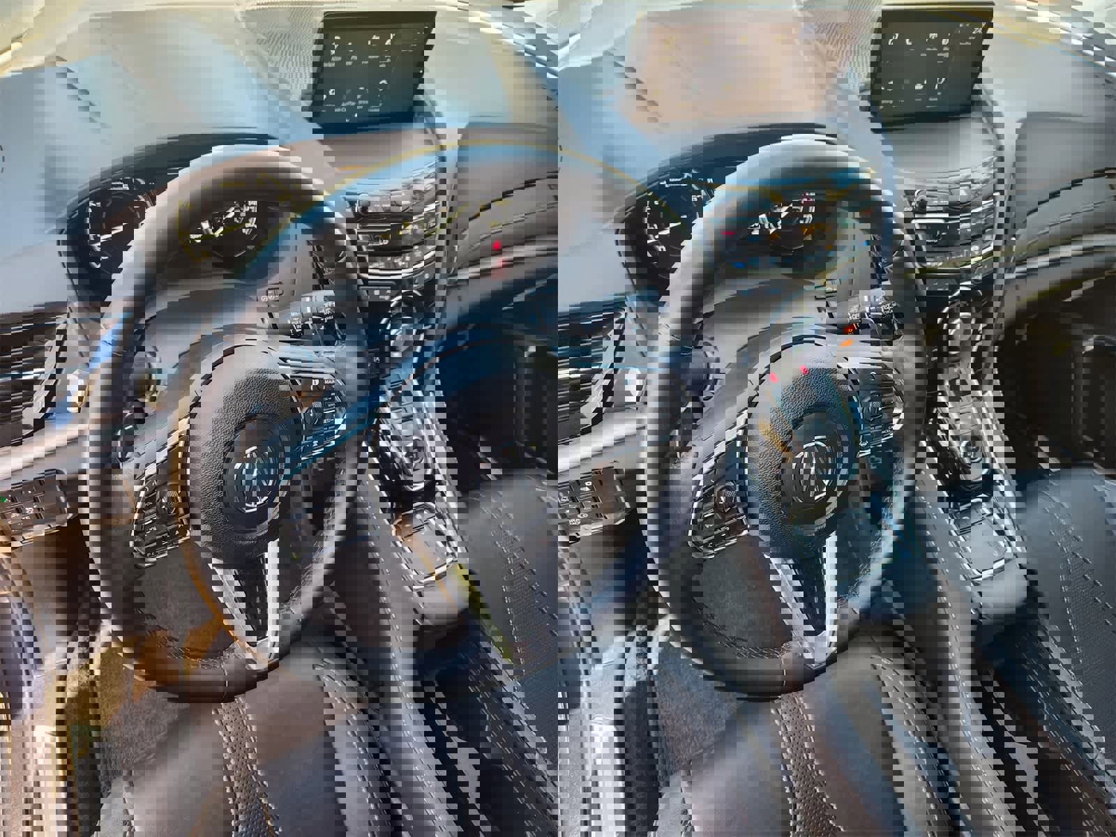 Used 2019 Acura RDX FWD w/ Technology Package image 2