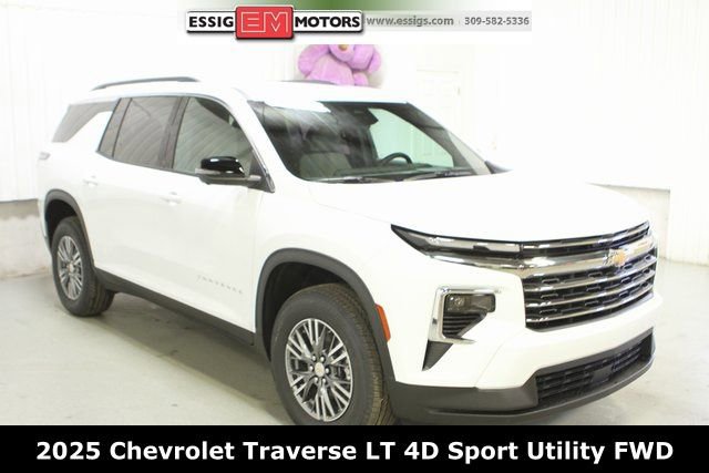 New 2025 Chevrolet Traverse LT w/ Driver Confidence Package image 1