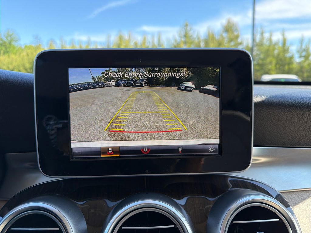 Used 2019 Mercedes-Benz GLC 300 4MATIC image 8