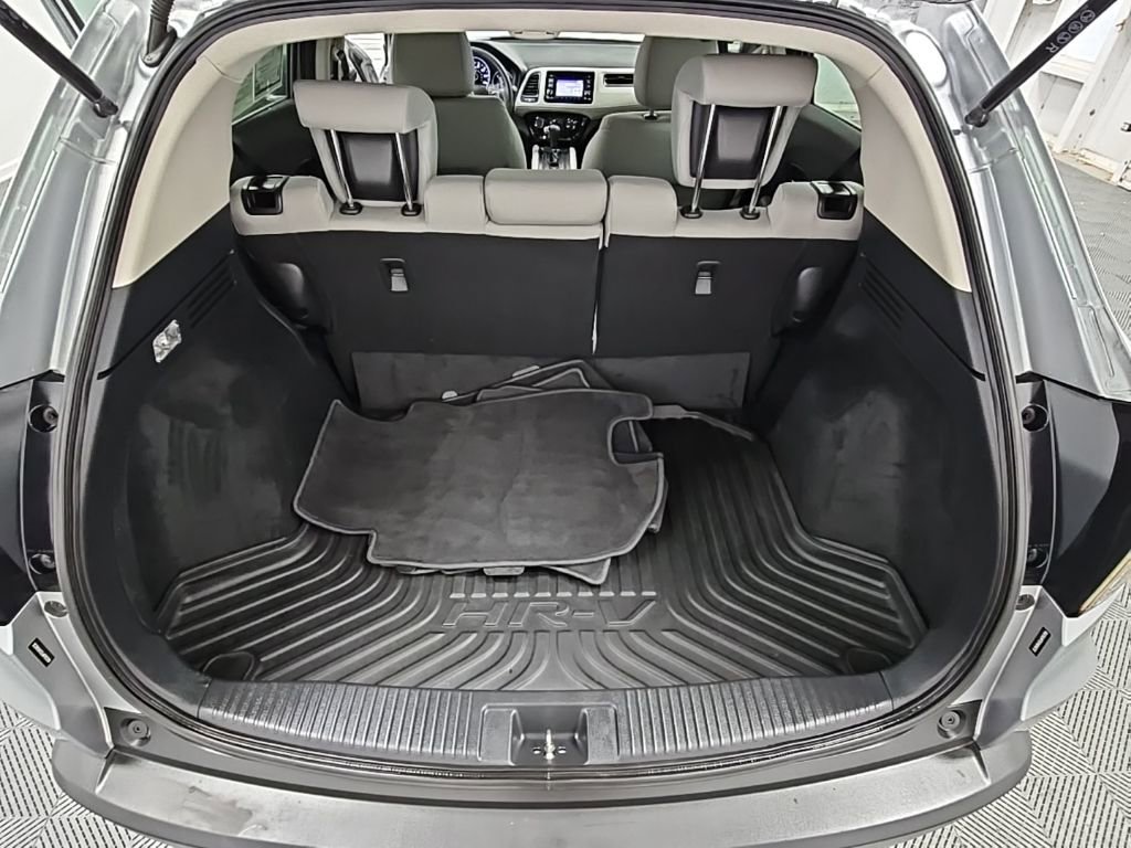 Used 2020 Honda HR-V LX image 29