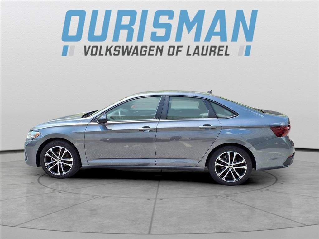 New 2026 Volkswagen Jetta SE image 6