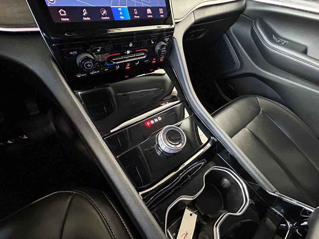 Used 2023 Jeep Grand Cherokee L Limited image 14