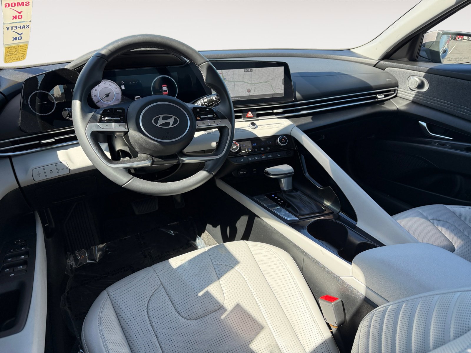 Certified 2025 Hyundai Elantra Limited image 15