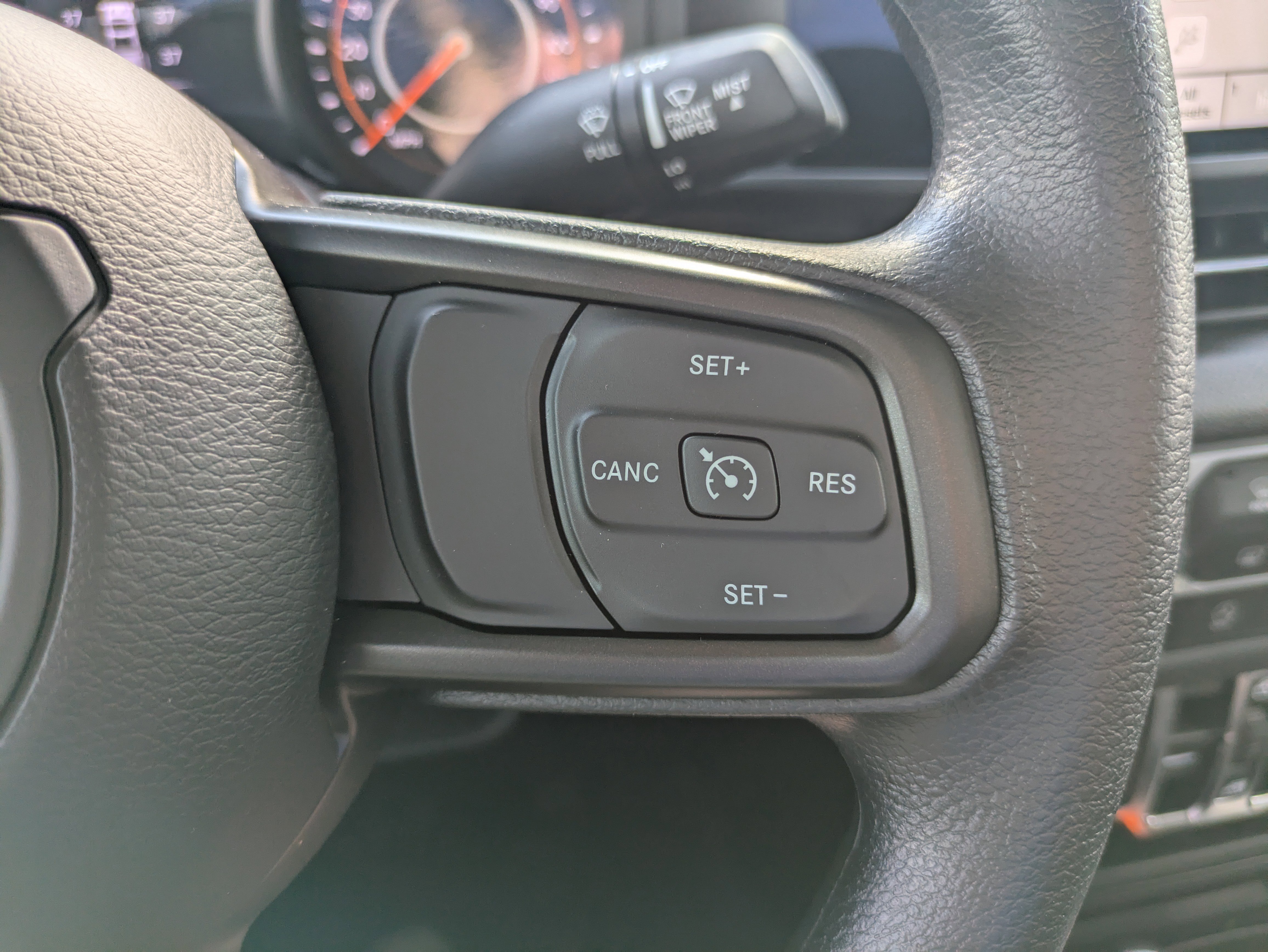 New 2025 Jeep Gladiator Sport image 22