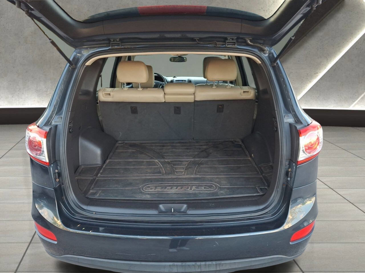 Used 2012 Hyundai Santa Fe Limited w/ Navigation Pkg 4 image 13