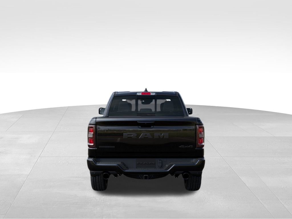 New 2026 RAM 1500 4x4 Crew Cab image 8