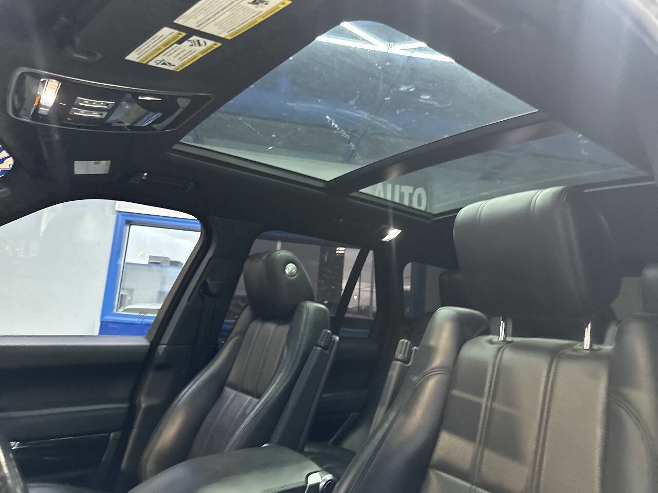 Used 2016 Land Rover Range Rover Supercharged image 21