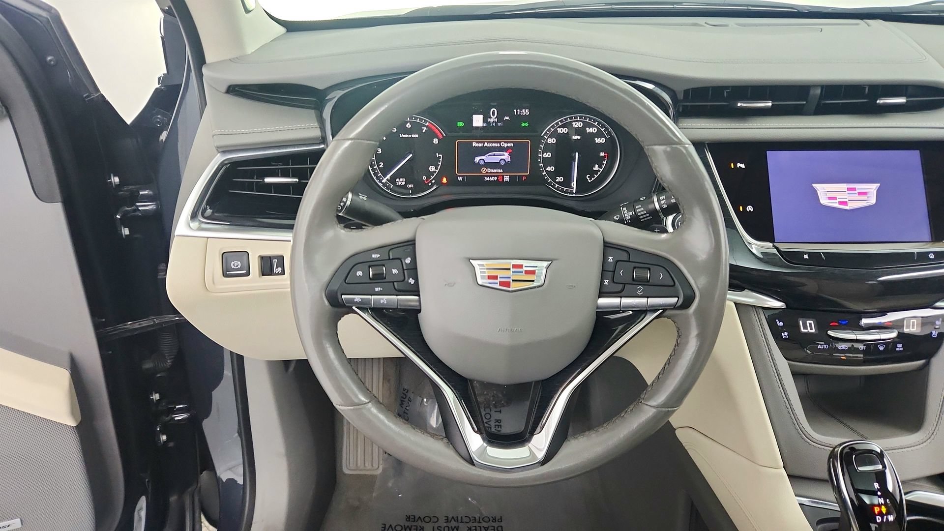 Certified 2023 Cadillac XT6 Premium Luxury w/ LPO, Floor Liner Package AWD/4WD image 19