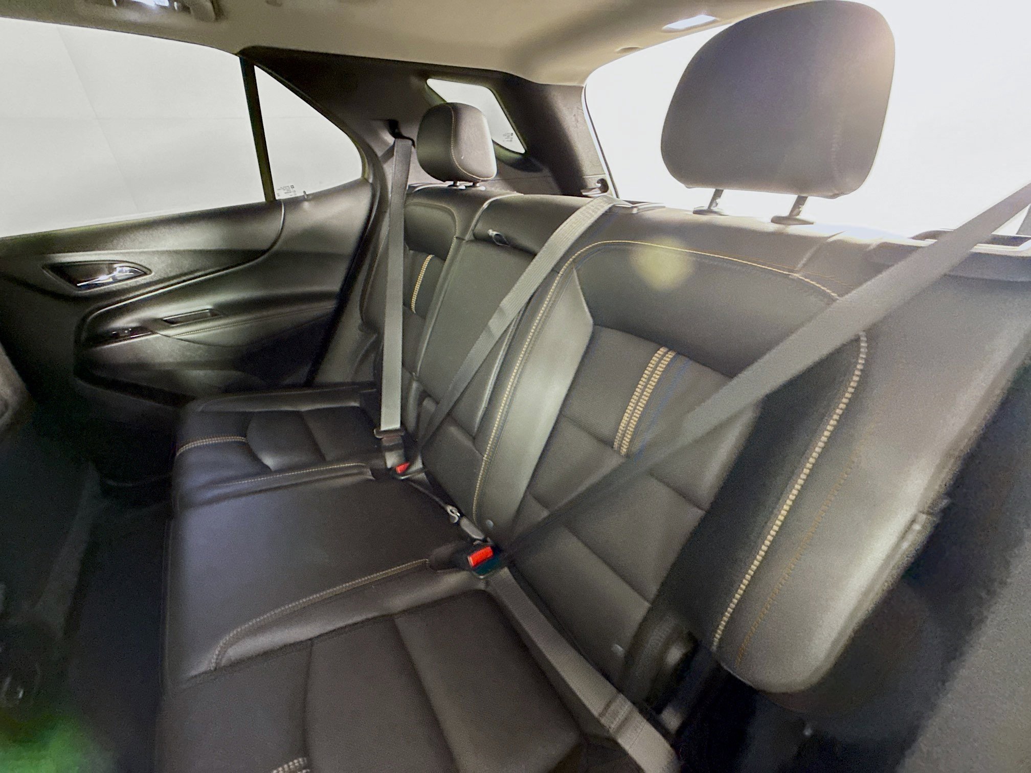 Used 2022 Chevrolet Equinox Premier image 30