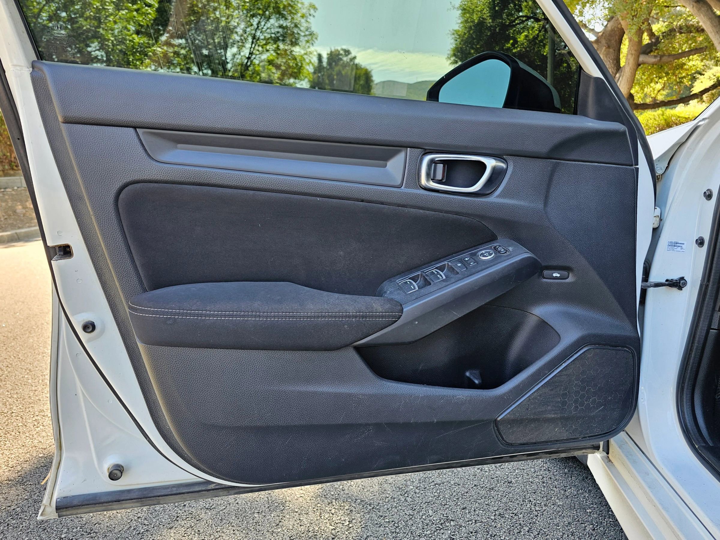 Used 2022 Honda Civic LX image 18