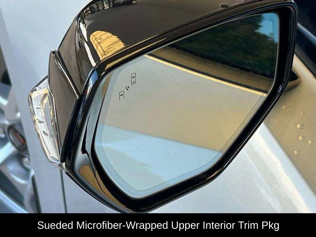 Used 2023 Chevrolet Corvette Stingray Premium Conv w/ Z51 Performance Package image 26