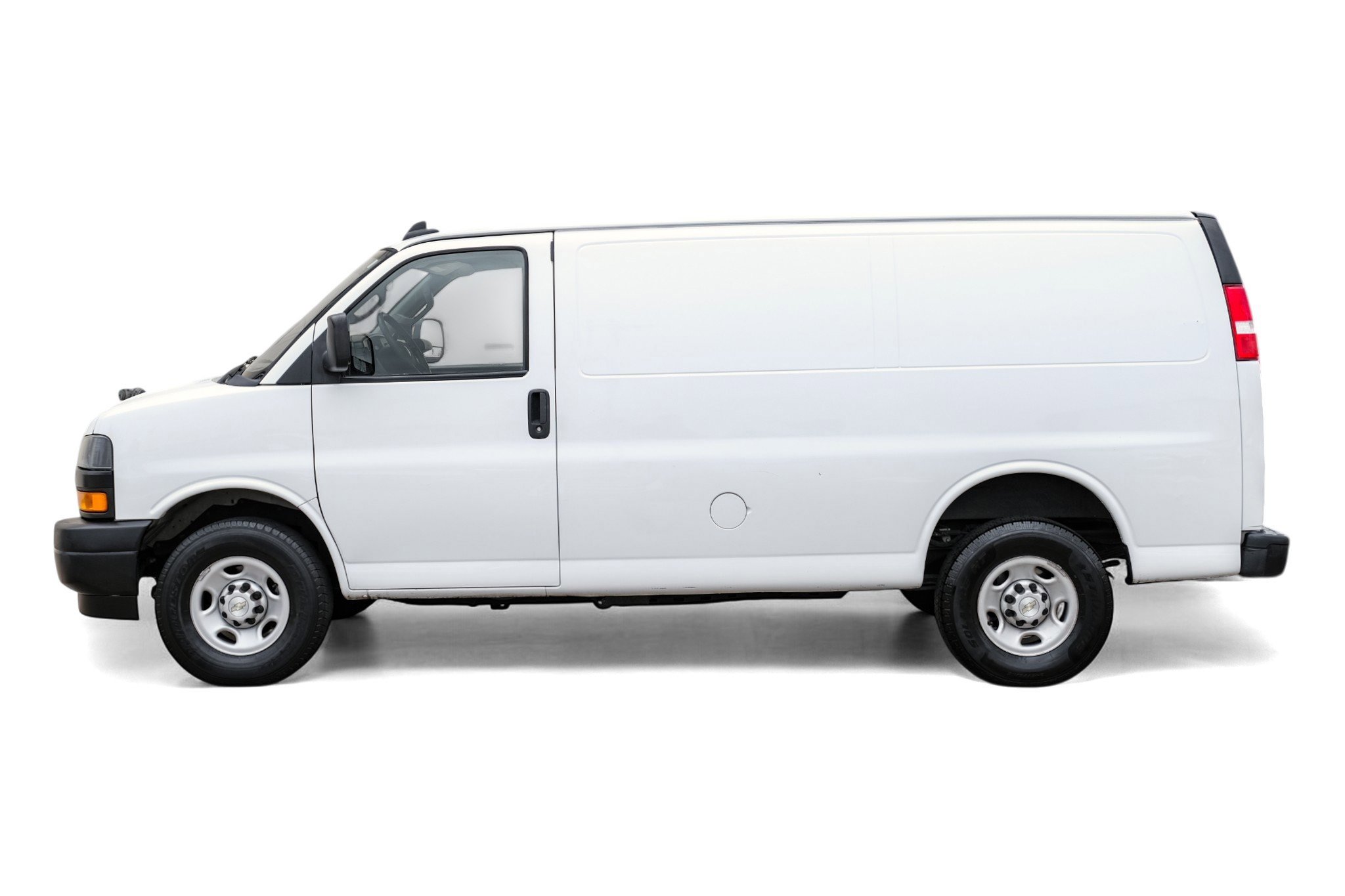 Used 2021 Chevrolet Express 2500 w/ Driver Convenience Package image 10