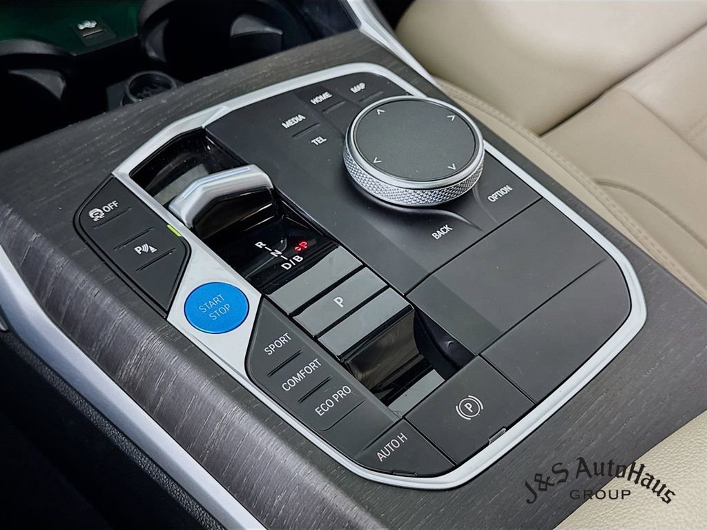 Used 2024 BMW i4 eDrive35 w/ Premium Package image 21