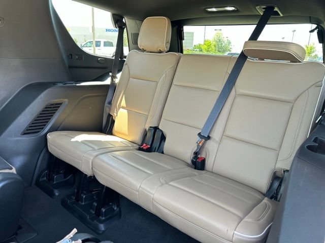 Used 2024 Chevrolet Tahoe Premier AWD/4WD image 25