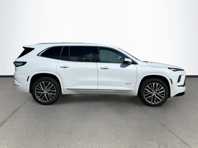 New 2026 Buick Enclave Avenir w/ Super Cruise Package image 3