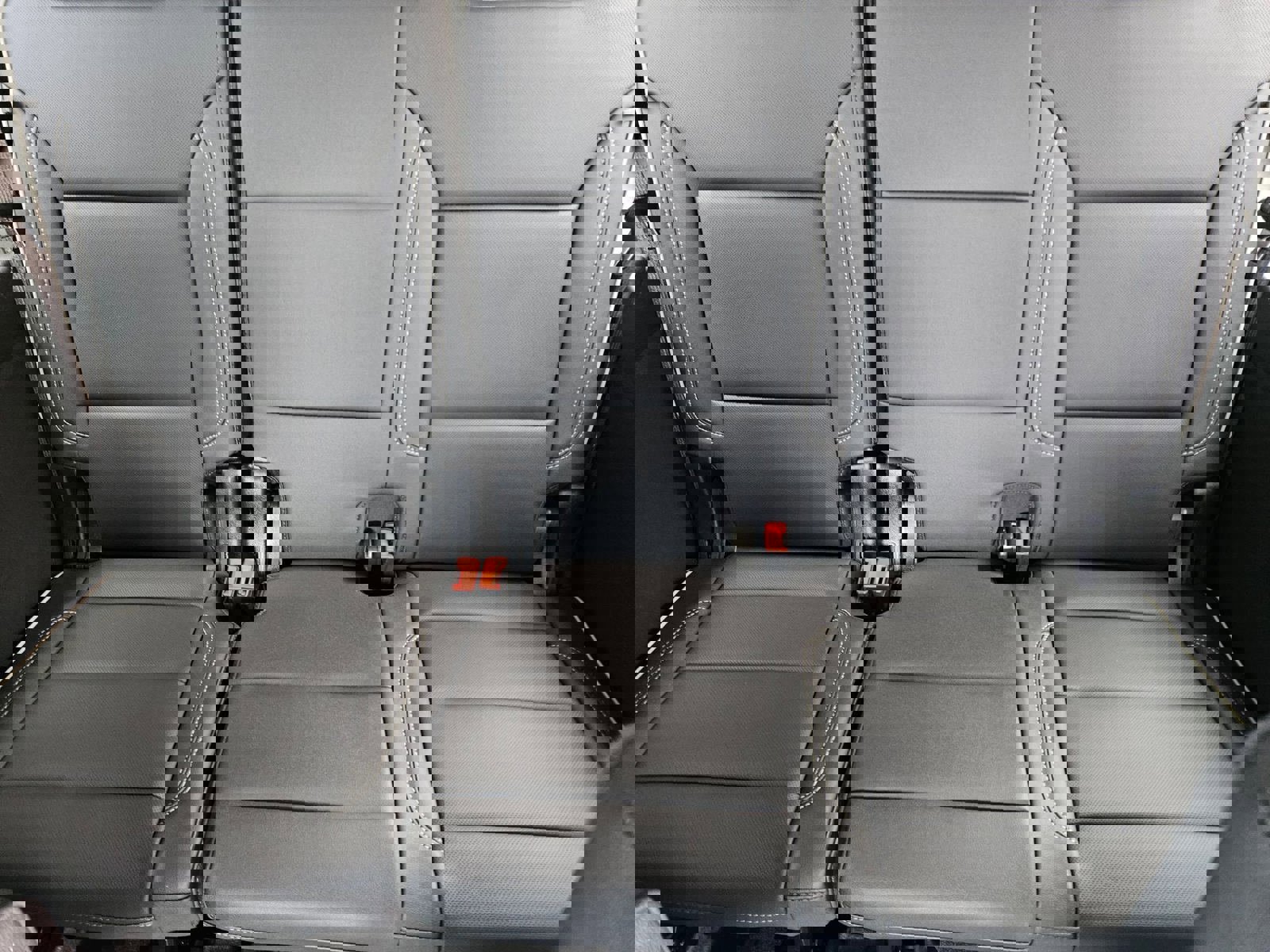 New 2026 GMC Yukon XL Elevation image 28