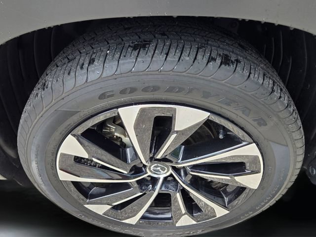 Certified 2025 MAZDA CX-50 2.5 Hybrid w/ Premium Plus Pkg AWD/4WD image 21