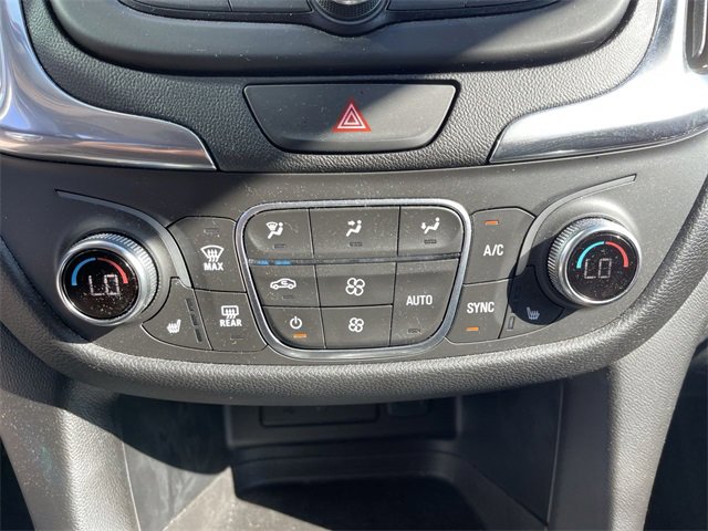 Used 2019 Chevrolet Equinox LT image 18