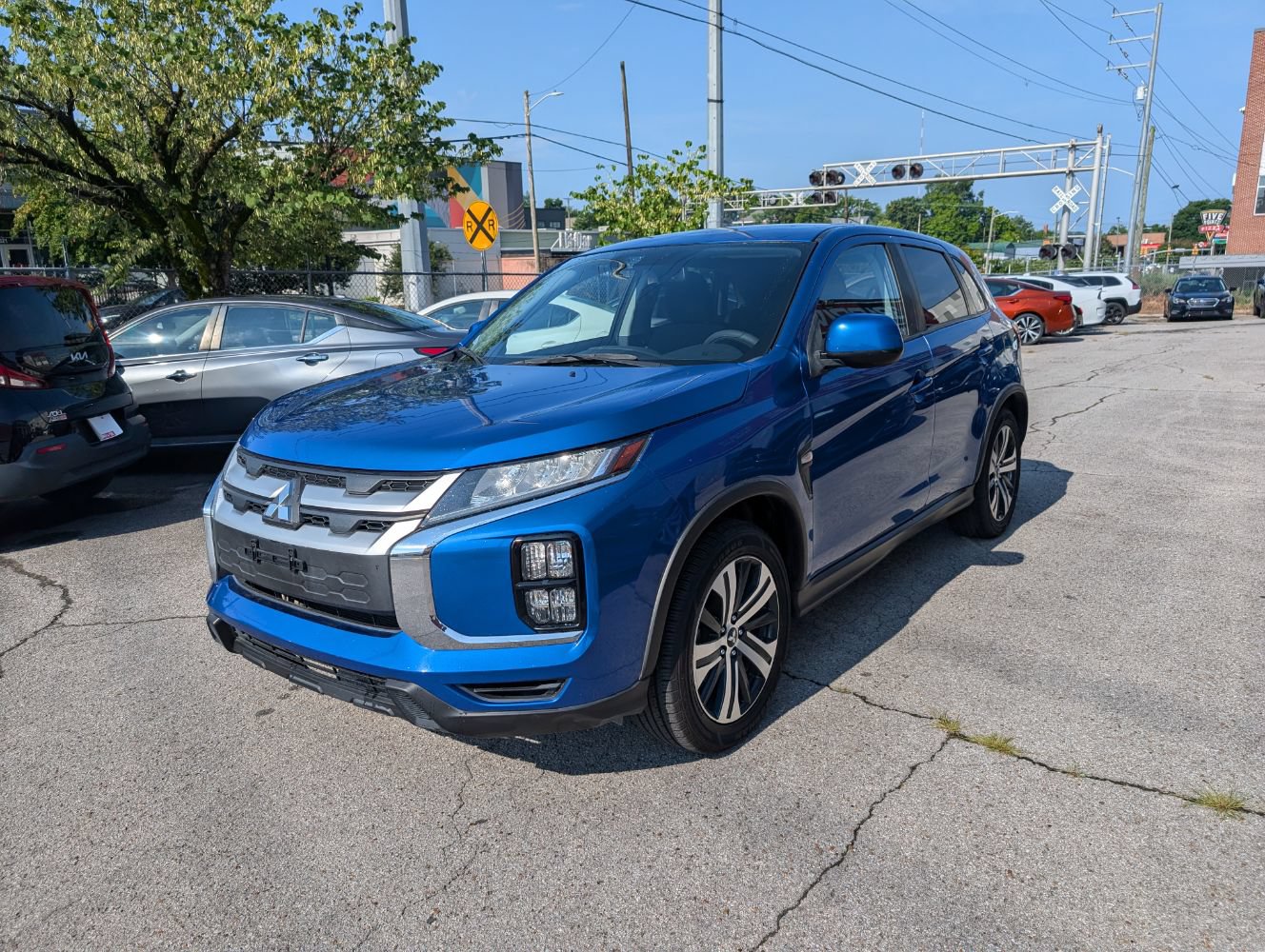 Used 2021 Mitsubishi Outlander Sport ES FWD image 3