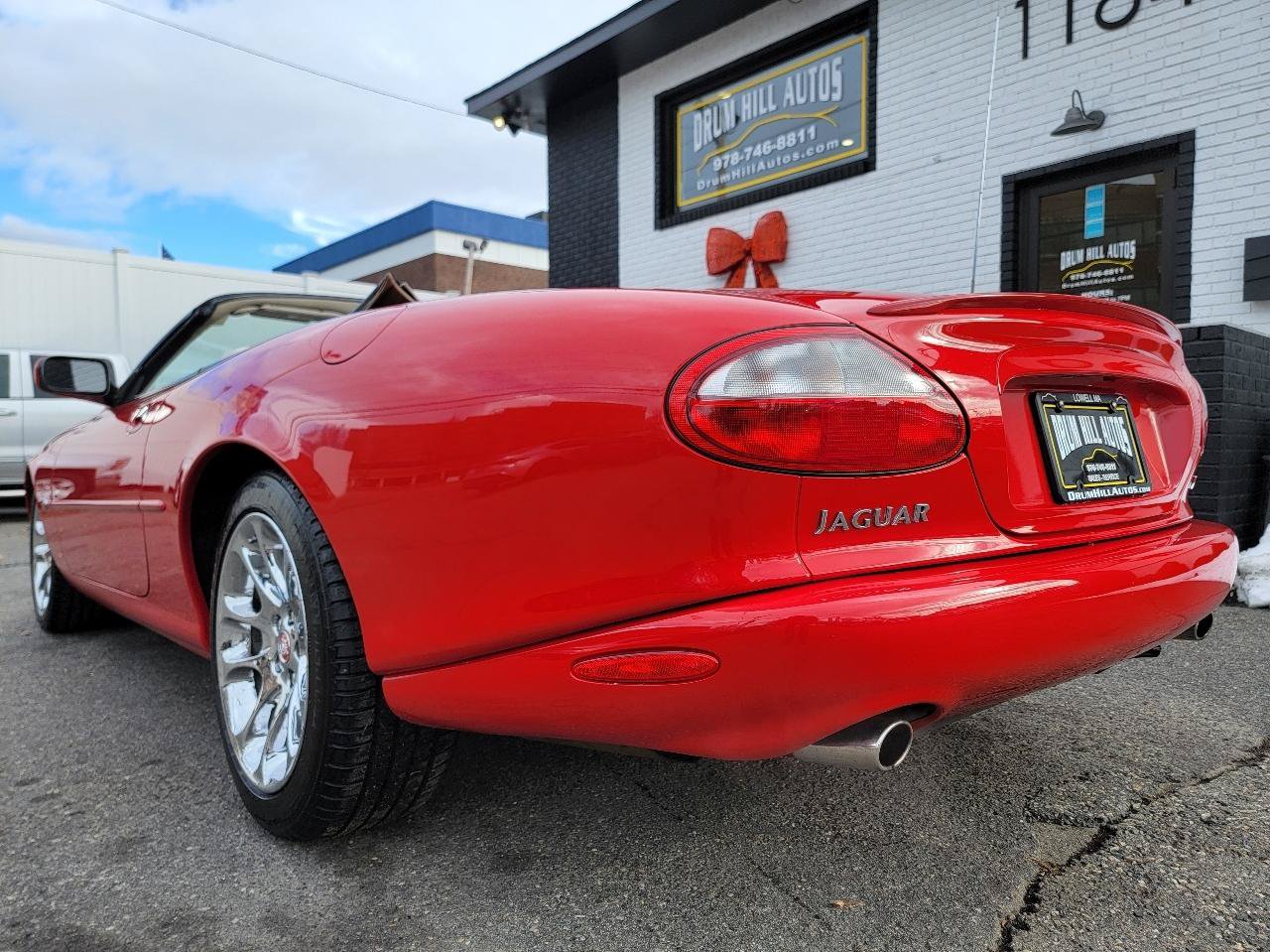 Used 2000 Jaguar XK8 Convertible RWD image 5