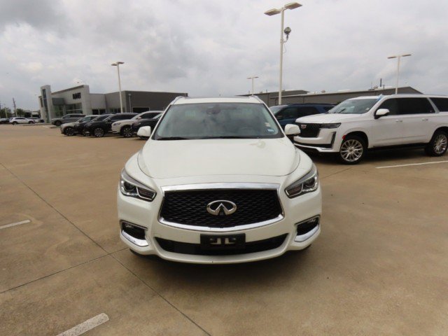 Used 2019 INFINITI QX60 Luxe w/ Essential Package image 4