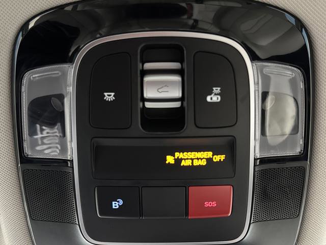 Used 2025 Hyundai Sonata Limited image 26