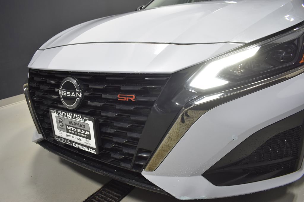 Used 2024 Nissan Altima 2.0 SR image 10