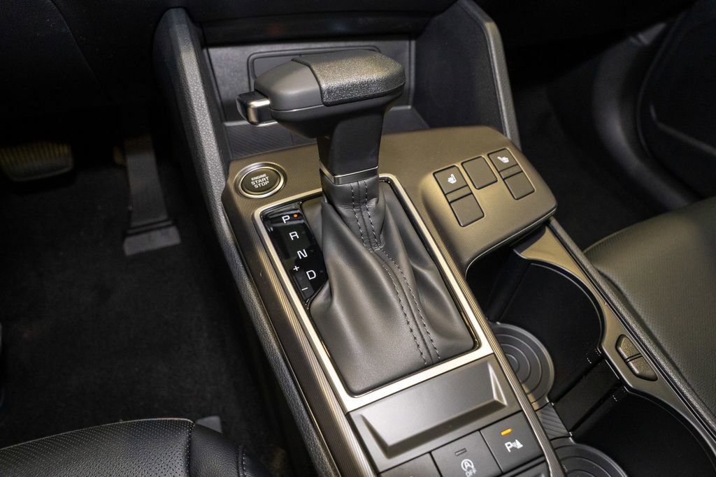 New 2026 Kia Sportage EX w/ EX Panorama Roof Package image 13