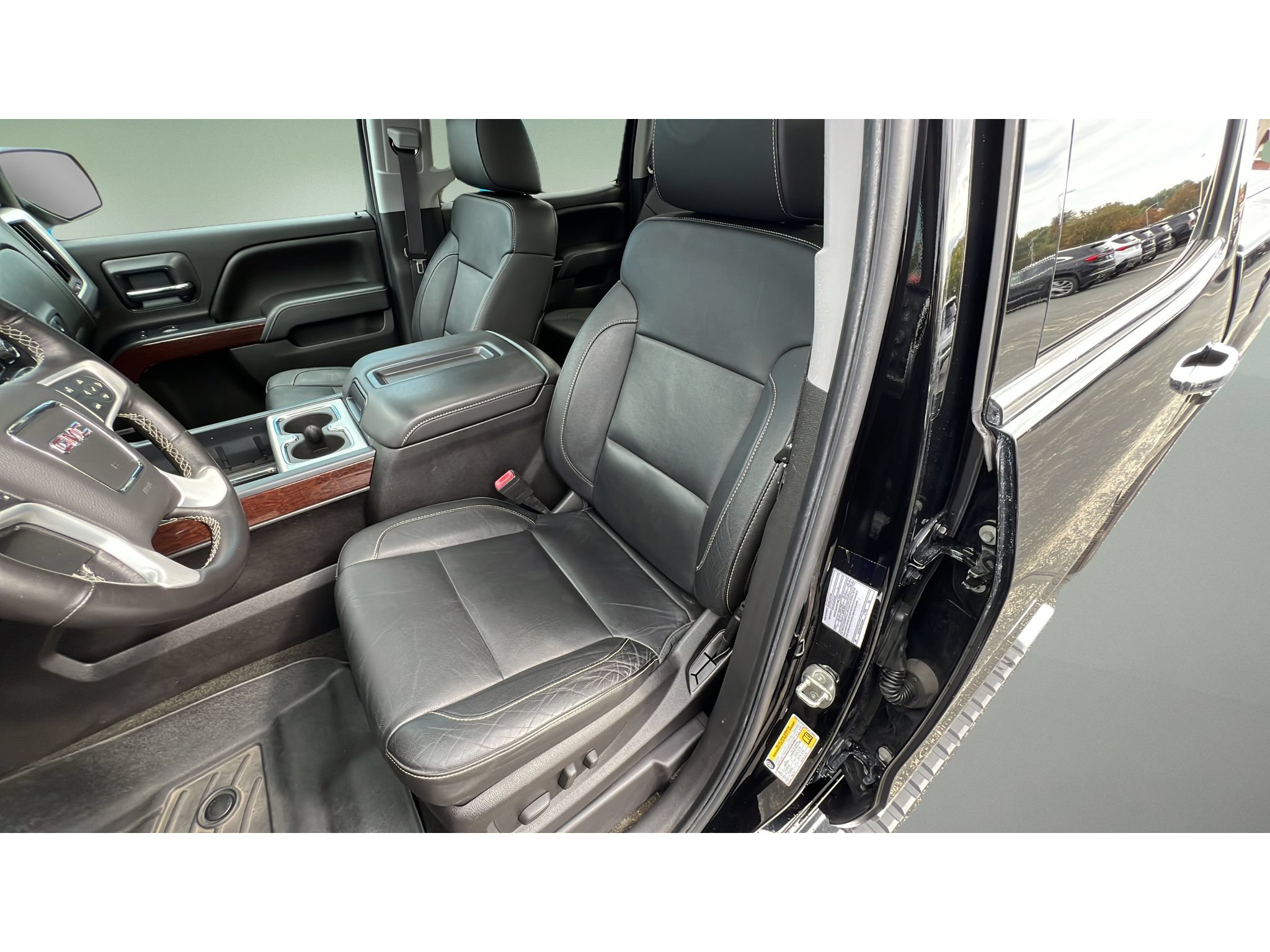 Used 2015 GMC Sierra 1500 SLT AWD/4WD image 24