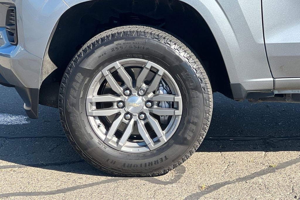 Used 2023 Chevrolet Colorado LT w/ LT Convenience Package II image 28