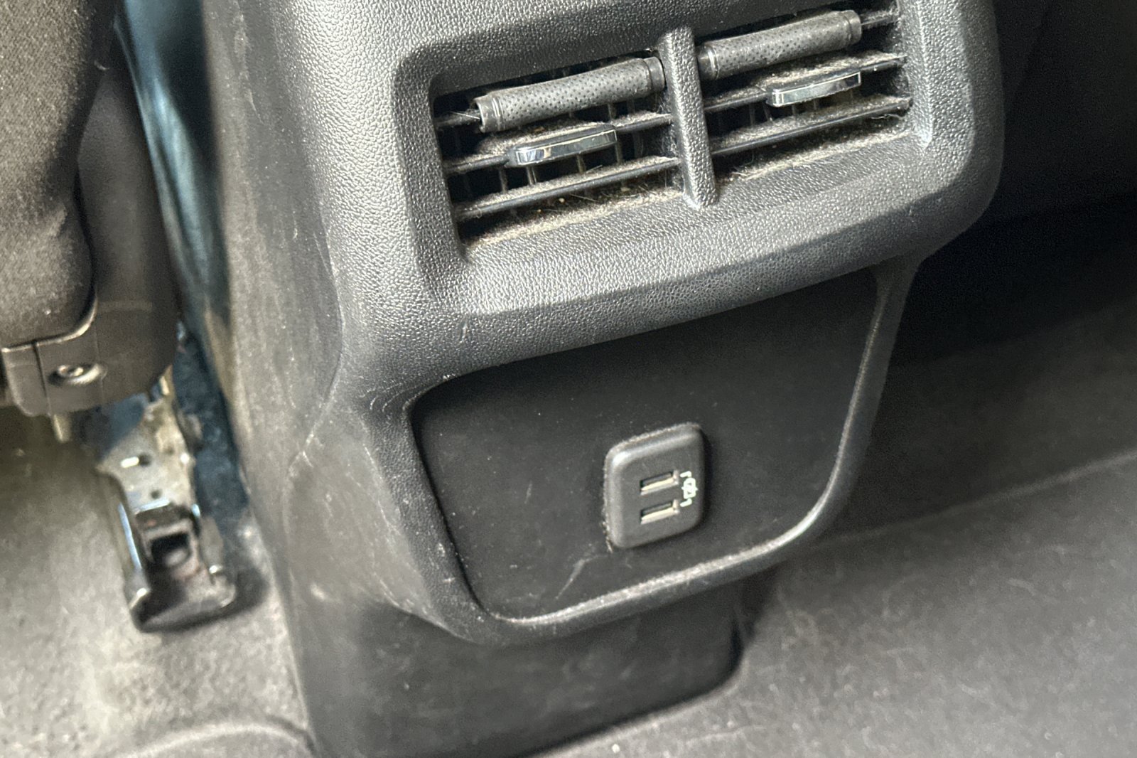 Used 2019 Chevrolet Equinox LT FWD image 40