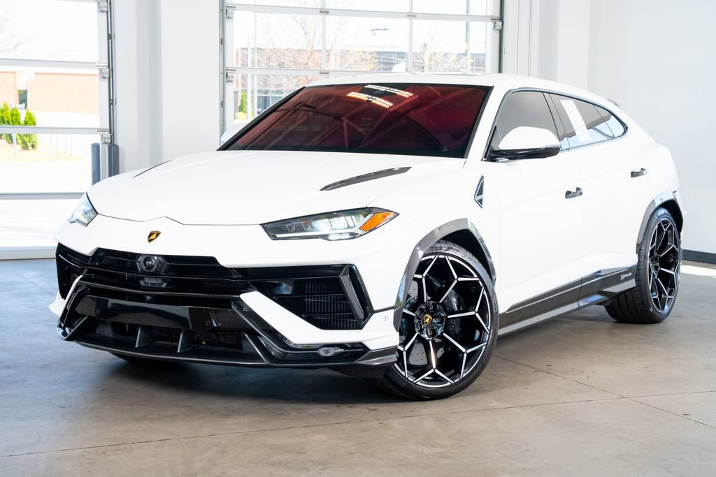 Used 2024 Lamborghini Urus Performante image 2