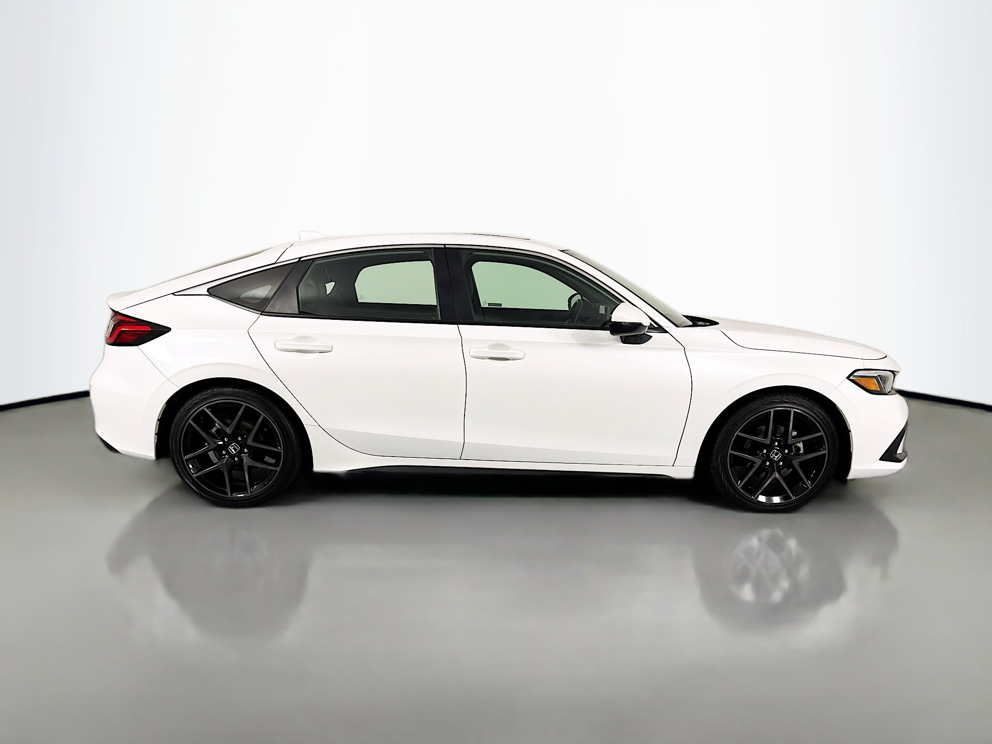 Certified 2023 Honda Civic Sport Touring image 4