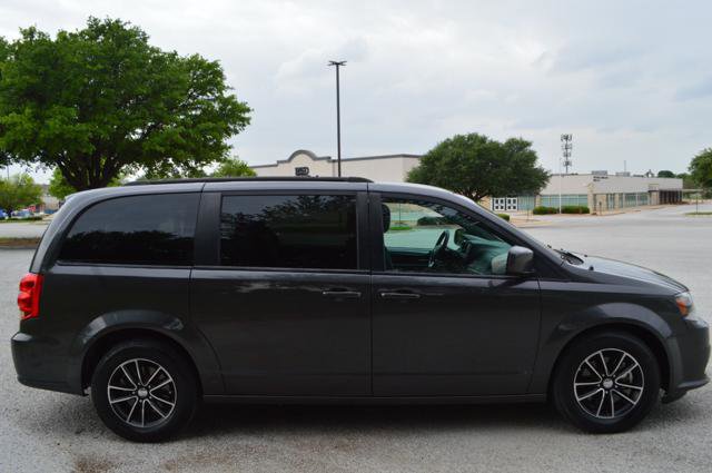 Used 2018 Dodge Grand Caravan GT FWD image 7