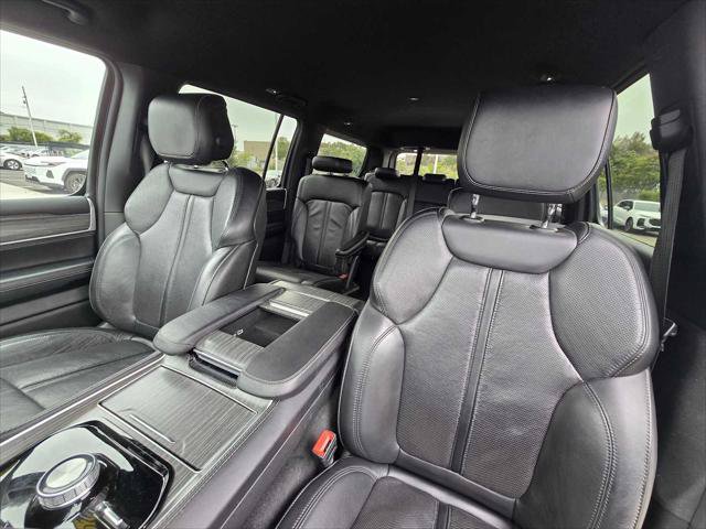 Used 2024 Jeep Wagoneer Series II AWD/4WD image 22