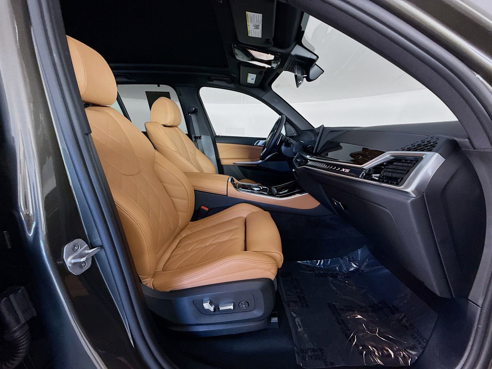 Used 2026 BMW X5 sDrive40i image 30