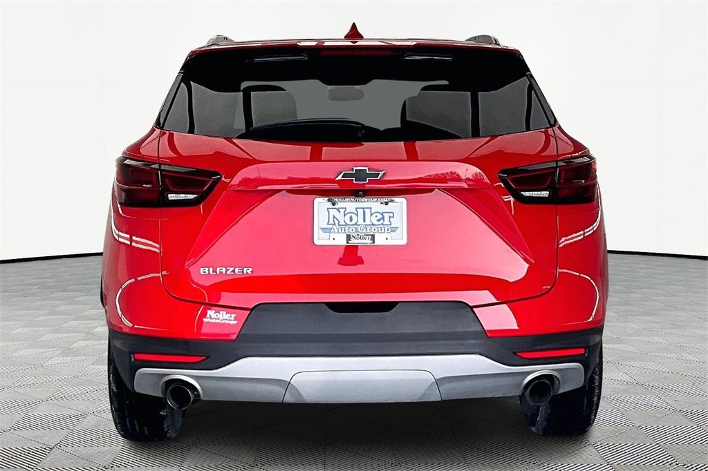 Used 2023 Chevrolet Blazer LT w/ Convenience Package image 4