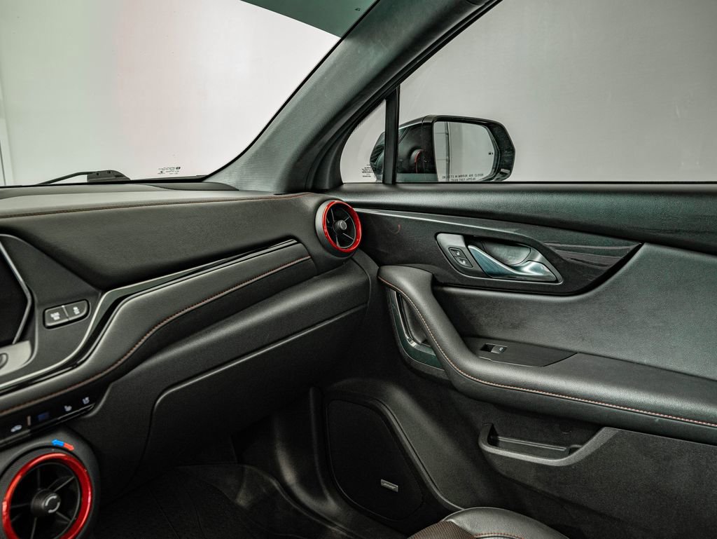 Used 2019 Chevrolet Blazer RS AWD/4WD image 27