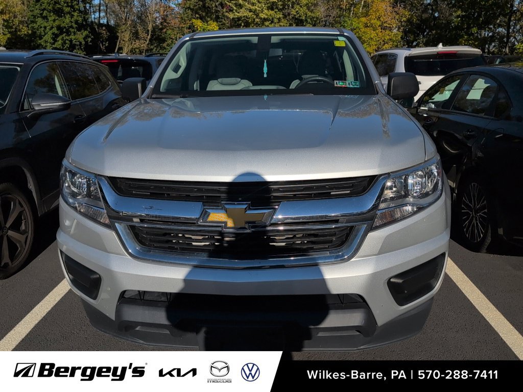 Used 2017 Chevrolet Colorado W/T w/ WT Convenience Package RWD image 4